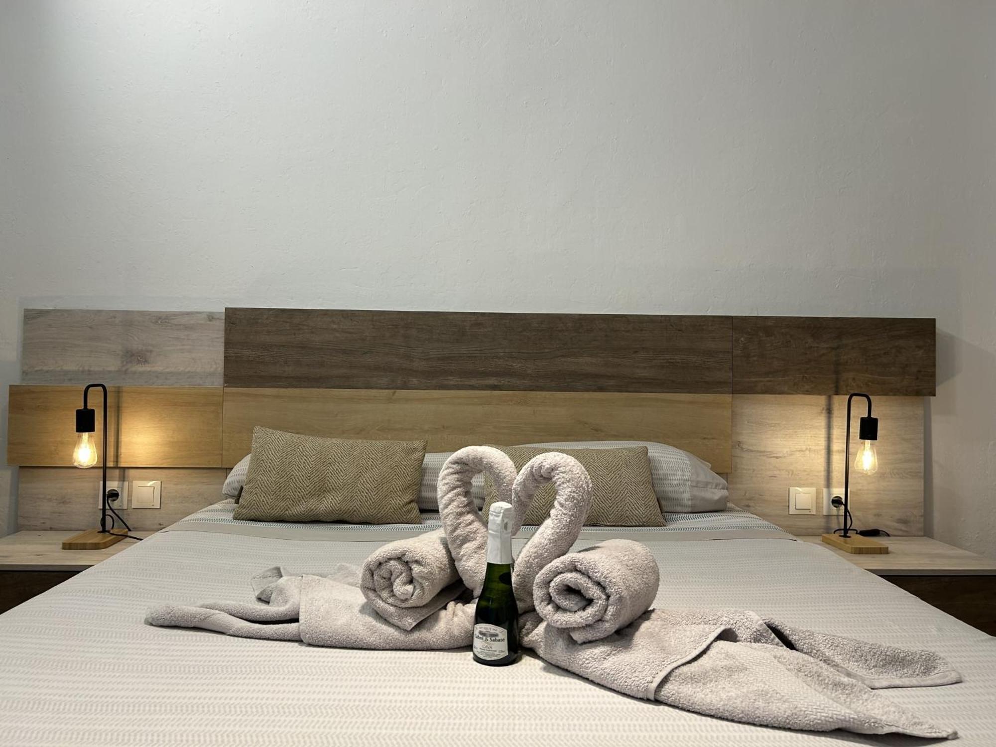 Lujo A Tu Alcance Con Spa Y Garaje Pleno Centro Huelva Eksteriør bilde