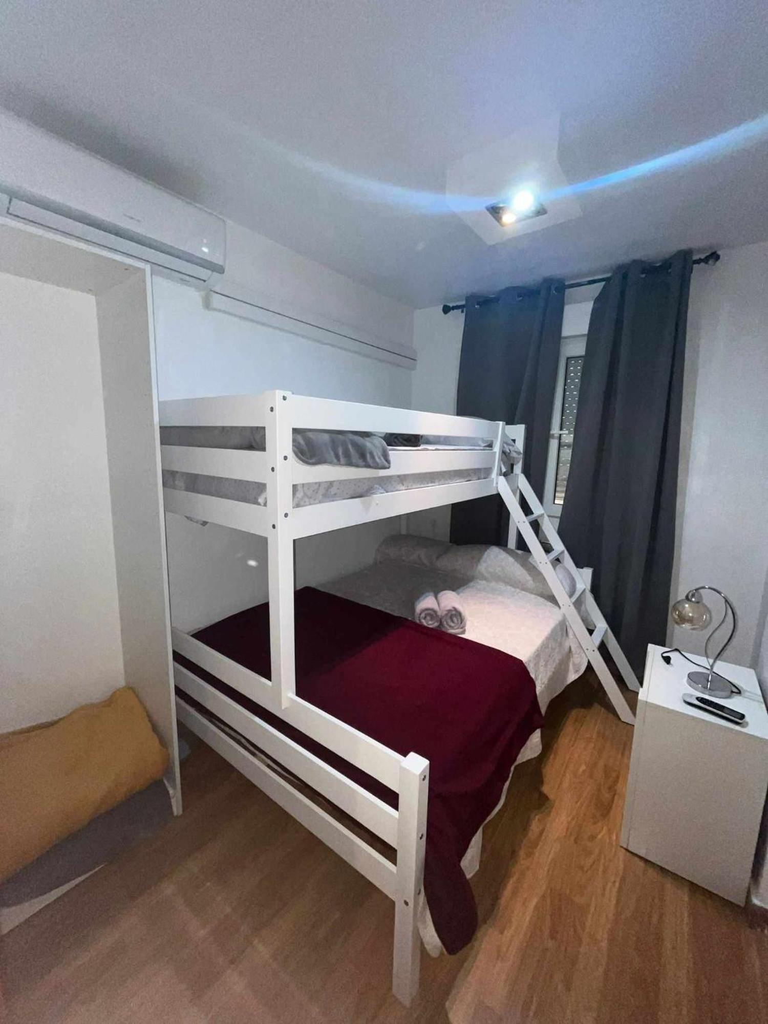 Lujo A Tu Alcance Con Spa Y Garaje Pleno Centro Huelva Eksteriør bilde