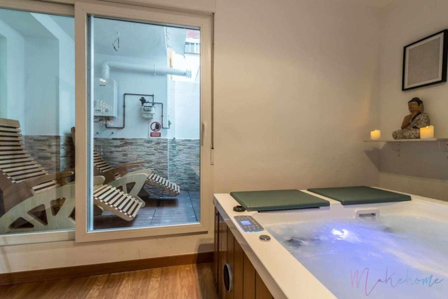 Lujo A Tu Alcance Con Spa Y Garaje Pleno Centro Huelva Eksteriør bilde
