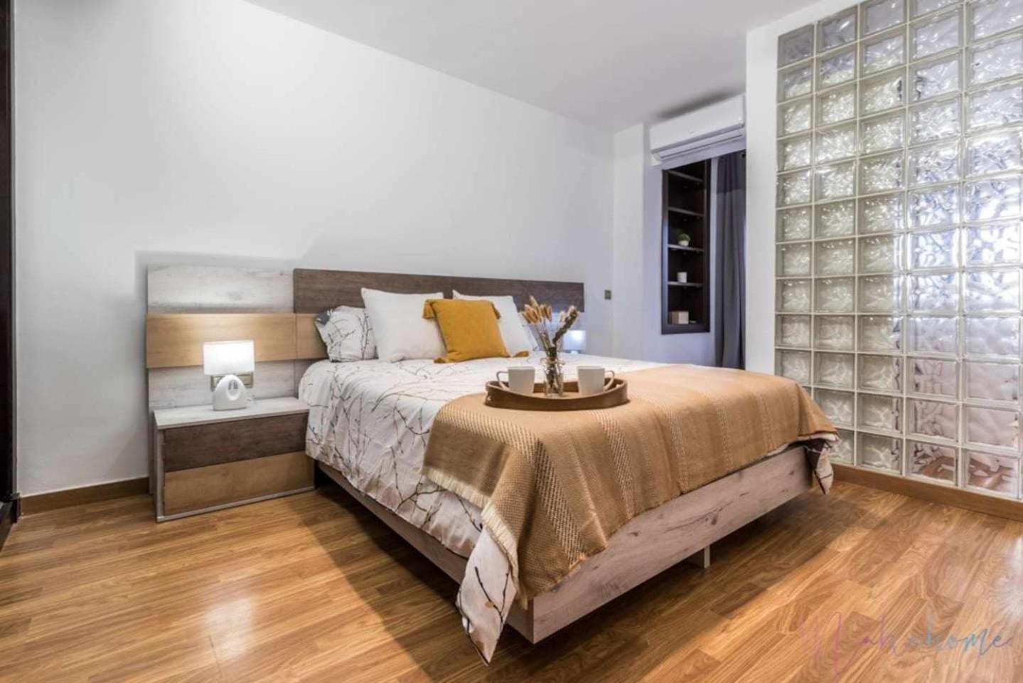 Lujo A Tu Alcance Con Spa Y Garaje Pleno Centro Huelva Eksteriør bilde