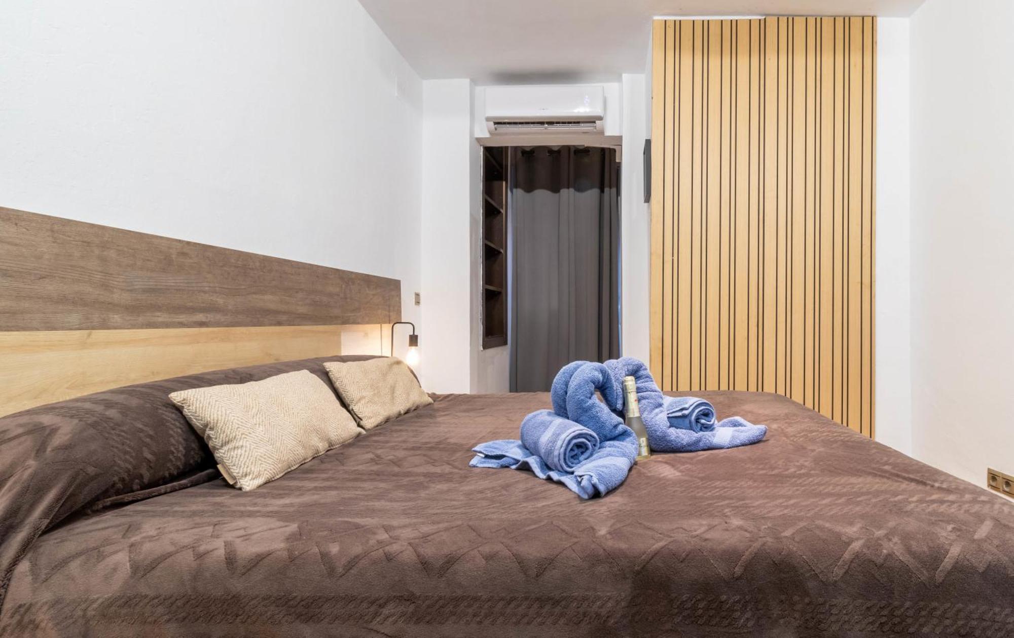 Lujo A Tu Alcance Con Spa Y Garaje Pleno Centro Huelva Eksteriør bilde