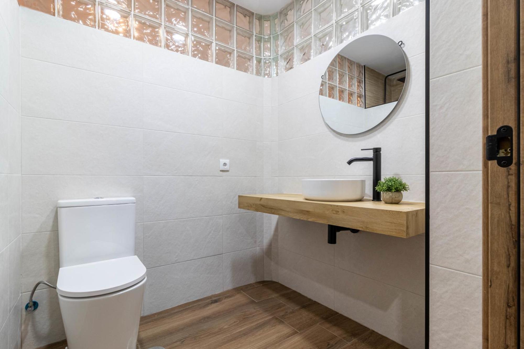 Lujo A Tu Alcance Con Spa Y Garaje Pleno Centro Huelva Eksteriør bilde